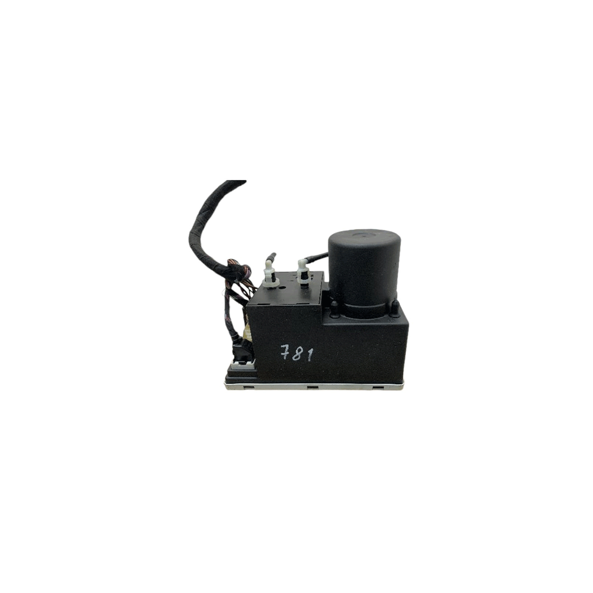 Audi A4S4 Central locking, vacuum pump