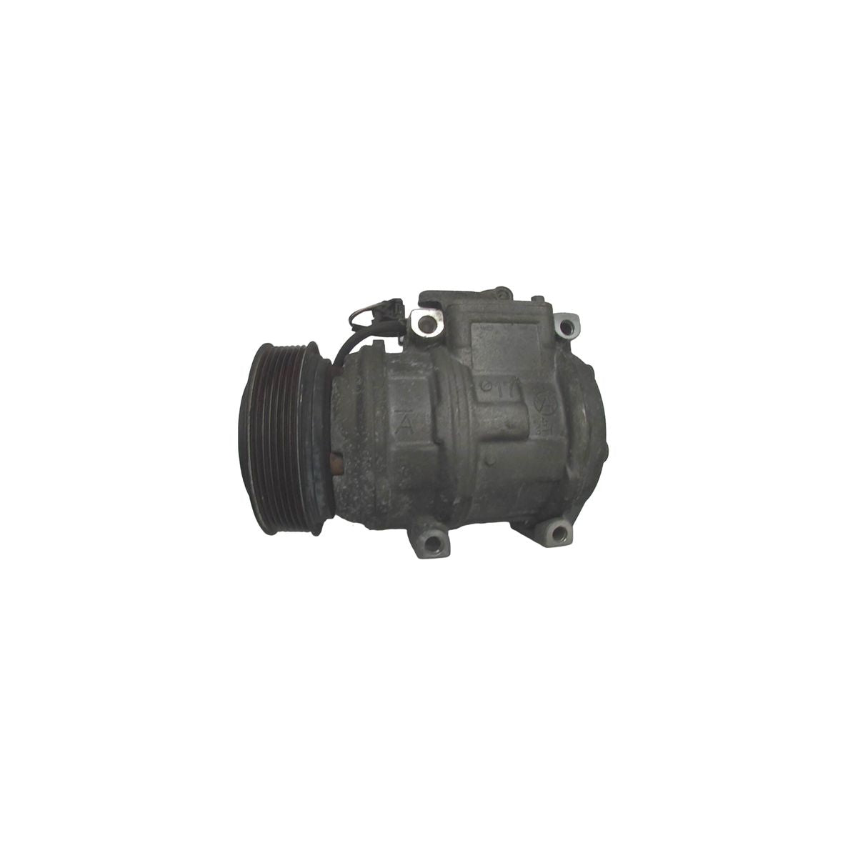 Land Rover Defender AC compressor