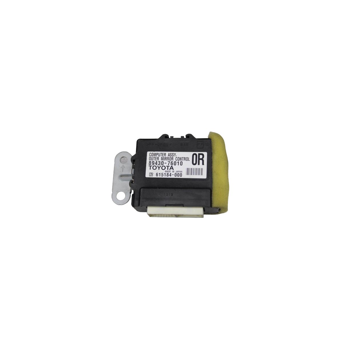 Lexus CT-200H Control unit door